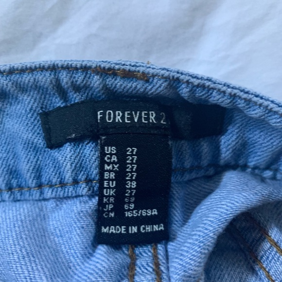 jean shorts - Picture 3 of 3